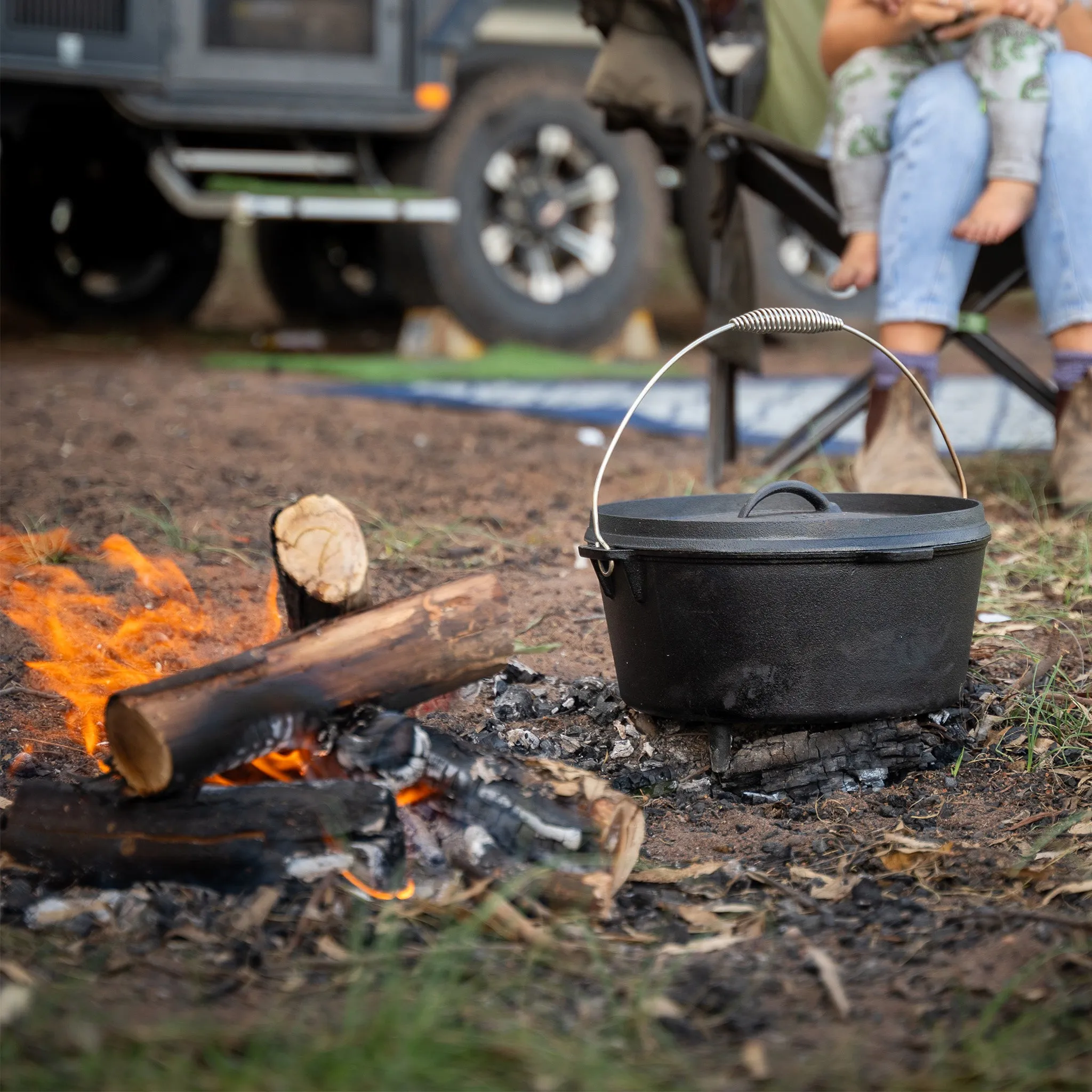 Cast Iron Camp Oven Set - 5 Piece