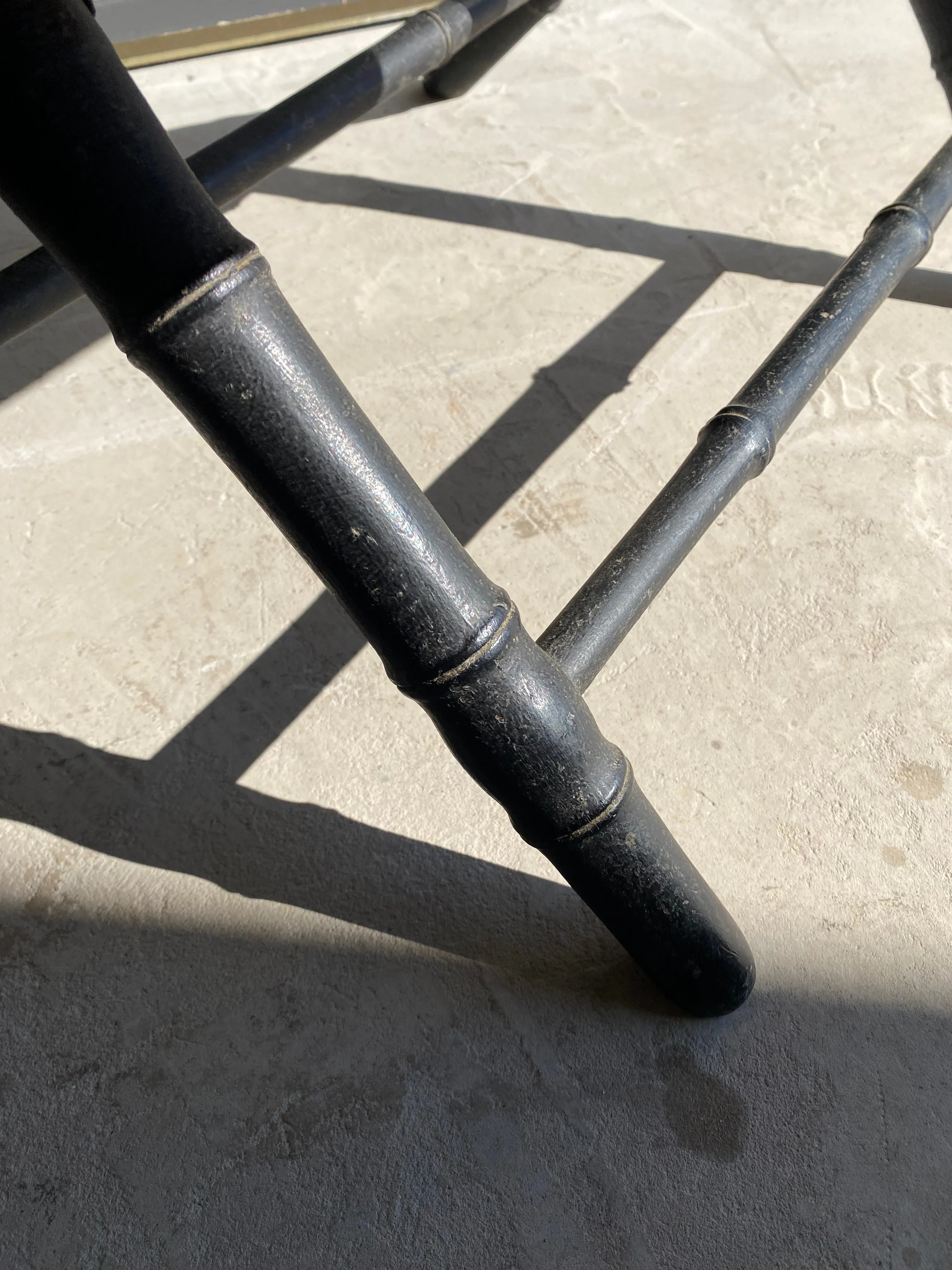 French folding campaign chair