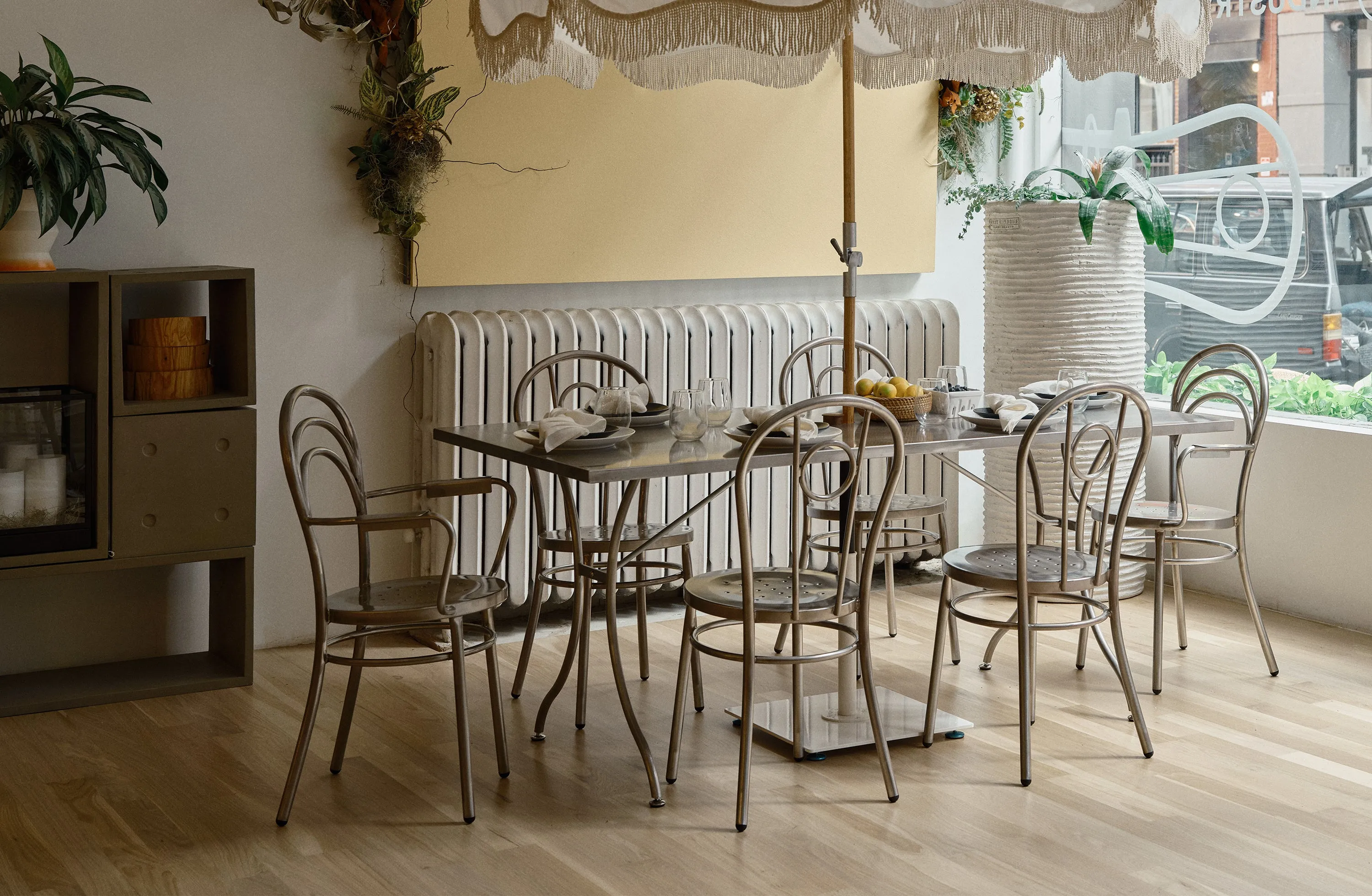 Kinderhook Patio Table
