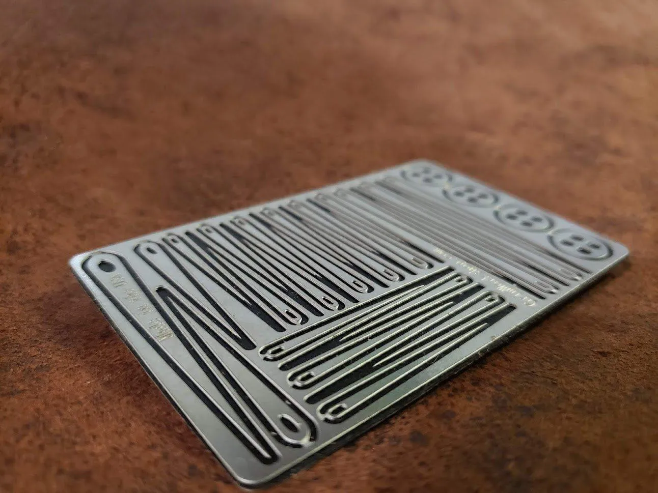 Sewing Needle Card : Survival Sewing Kit