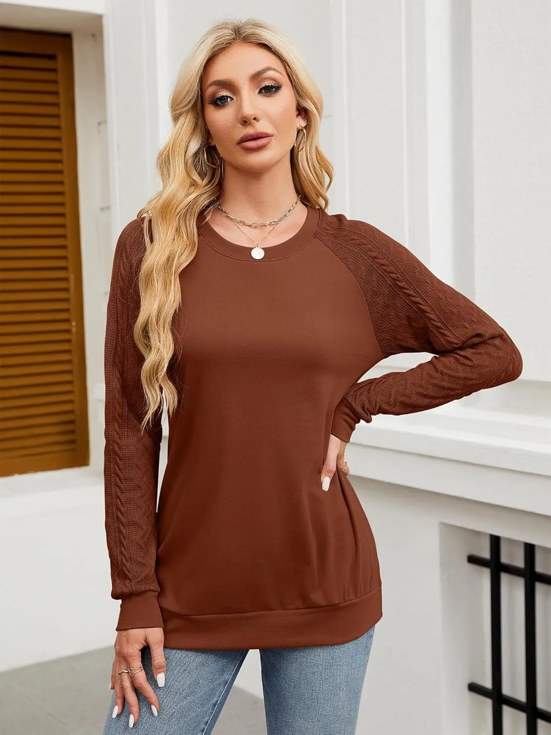 Sweatshirts for Women Crewneck Cable Knit Long Sleeve Sweaters Lightweight Loose Tops 2025